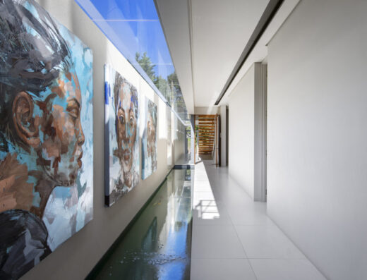 008 Bond Camps Bay Villa Rental