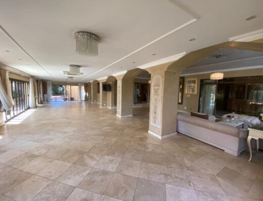 Bryanston Summer Villa Rental